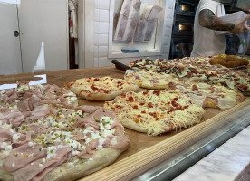 Pinsere food