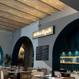 Nova Gourmeat Dentro