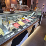 Neve Di Latte inside