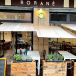 Romanè Exterior