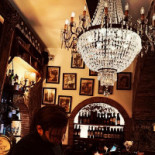 Mimì E Cocò À l'intérieur
