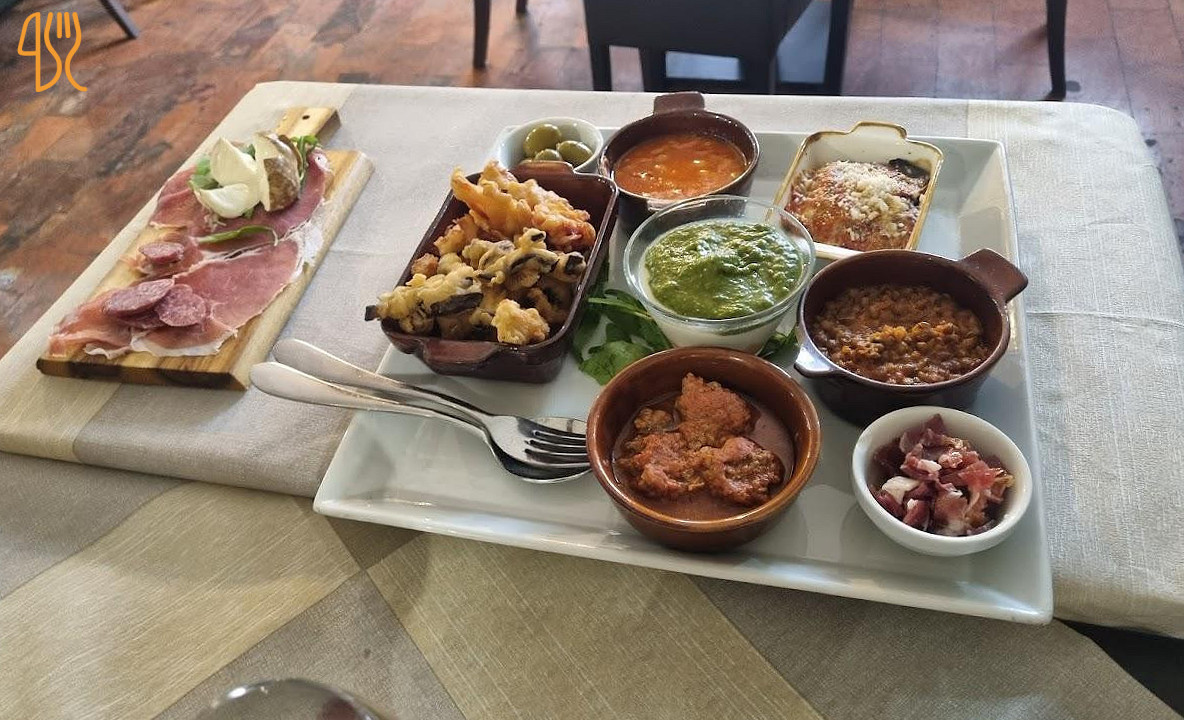 Casale 900 Comida