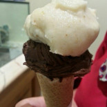 Grom Nourriture
