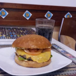 Berti Caffe Comida