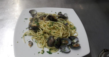 Il Pizzicotto food