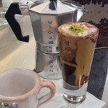 Zer0ttonove Café Et Caffé drink