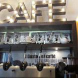 Zer0ttonove Café Et Caffé inside