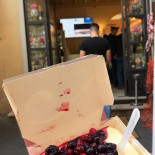 L'acchiappapizza outside