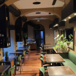 Jacopa À l'intérieur