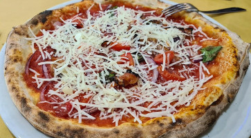 Fratelli La Bufala food
