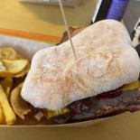 Pane Vino E Baghino food