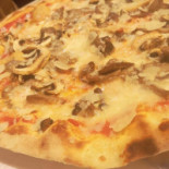 Taverna Del Pittore food