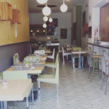 Chantilly Since 1977- Ruffano À l'intérieur