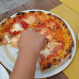 Pizzeria Braceria Nonno Chitò Comida