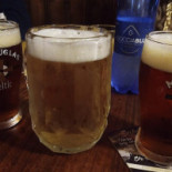 Beer House Irish Pub Arcade Boisson