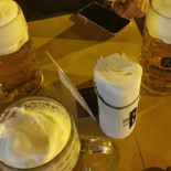 Beer House Irish Pub Arcade Boisson
