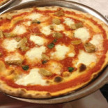 51b Due Torri. Pizzeria Dal 1980 food