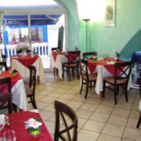 Chicco E Rosa inside