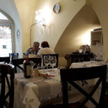 Chicco E Rosa inside