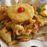 Cucumangi Comida