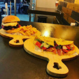 Maco's Pub Comida