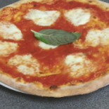Pizza La Tavernetta Nourriture
