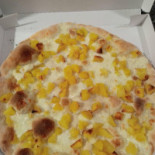 La Perla food