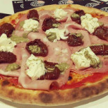 Lenny Pizza Nourriture