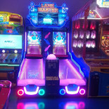 Royal Bowling Dentro