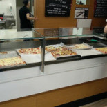 Pizza Al Cubo Albignasego inside