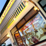 Sciarra Gelateria Cafe And Chocolate Shop Extérieur