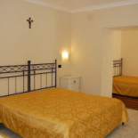 Villa San Pietro 4 Stelle inside