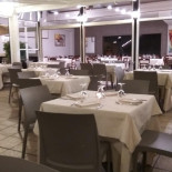 Le Terrazze inside