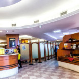 Self Service Bandiera Gialla inside