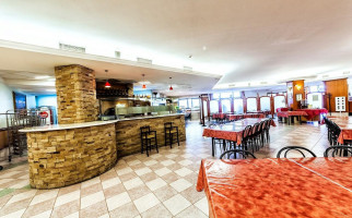 Self Service Bandiera Gialla inside