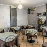 Moliendo Caffe Di Camboni Fabrizio À l'intérieur
