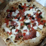 Pizz E Cor food