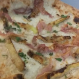 Pizz E Cor food