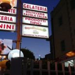 La Cialda outside