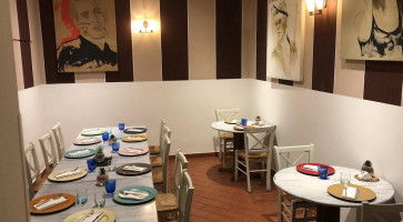 Sesto Senso Cucina E Pizza inside