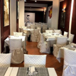 Sesto Senso Cucina E Pizza inside