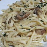 La Lumera food