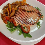 La Lumera food