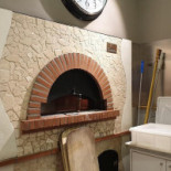 Da Saba Pizza Scandicci inside