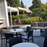 Dorsia Exterior