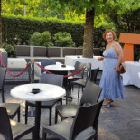 Dorsia Exterior