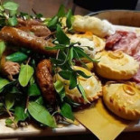 Beermania Beerwine Bistrot Comida