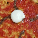 Via Caracciolo Comida