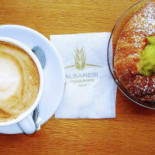 Pregiata Forneria Albanesi drink