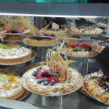 Pregiata Forneria Albanesi food